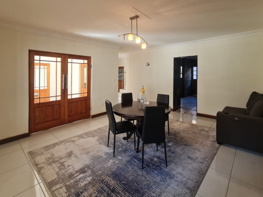 To Let 5 Bedroom Property for Rent in Eagles Landing North West